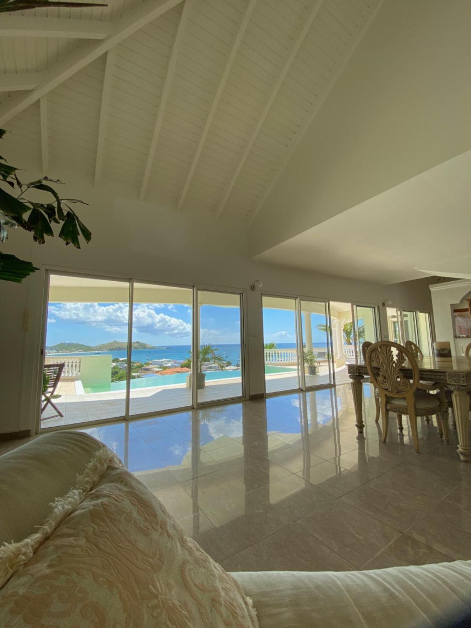 Grand Case Palace Buitenkant foto